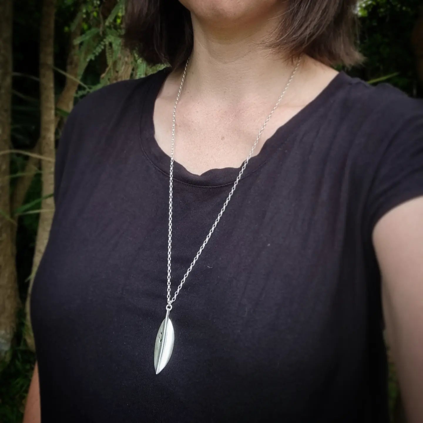 Long Pōhutukawa Leaf Necklace