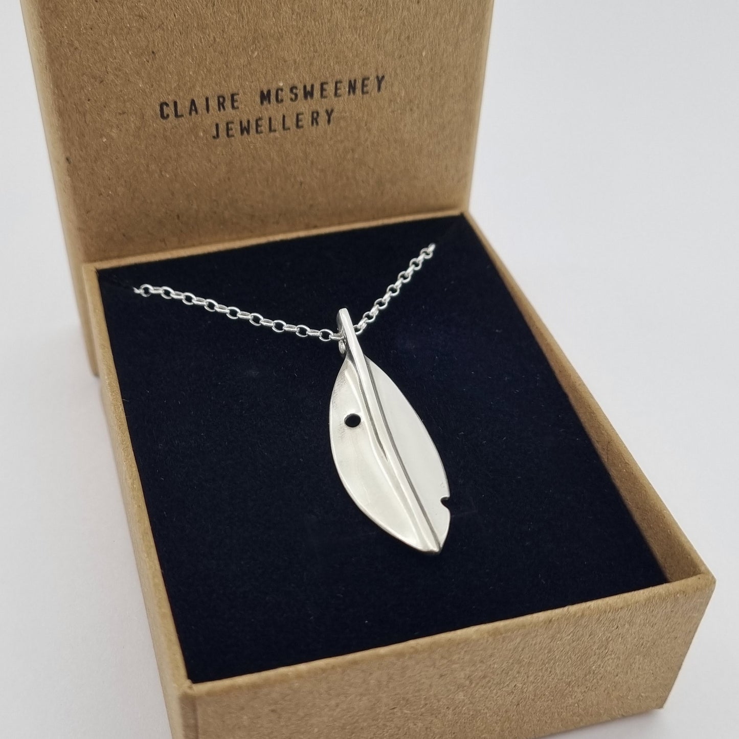 Pōhutukawa Leaf Necklace