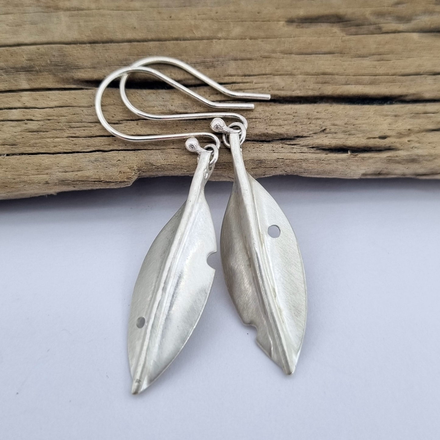Rātā Leaf Earrings