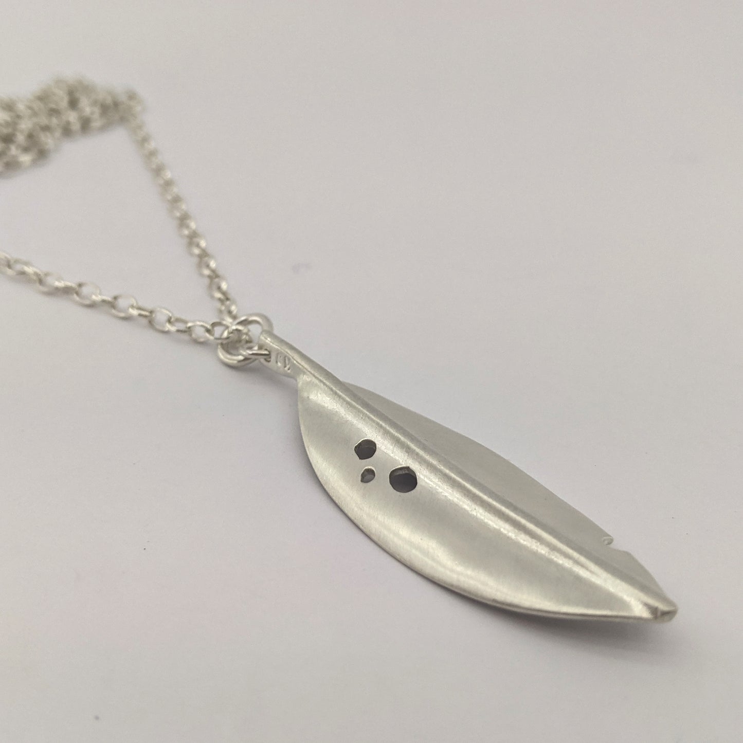 Long Pōhutukawa Leaf Necklace